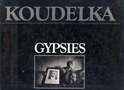 Stock image for Gypsies Koudelka, Josef and Farova, Anna for sale by BUCHSERVICE / ANTIQUARIAT Lars Lutzer