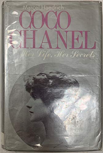 Beispielbild fr Coco Chanel, Her Life, Her Secrets zum Verkauf von Better World Books