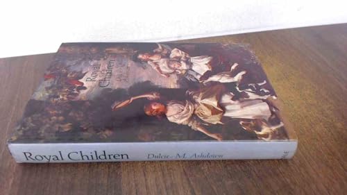 Imagen de archivo de Royal children a la venta por Front Cover Books