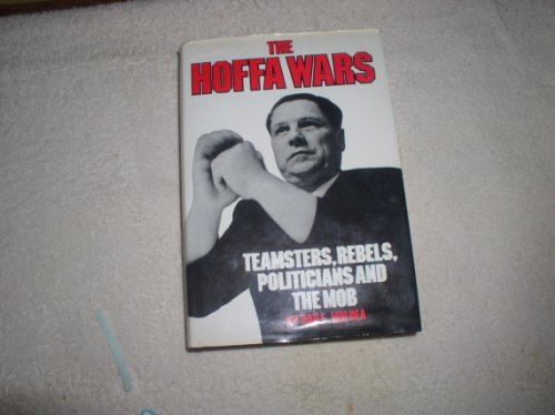 Imagen de archivo de Hoffa Wars a la venta por ThriftBooks-Dallas