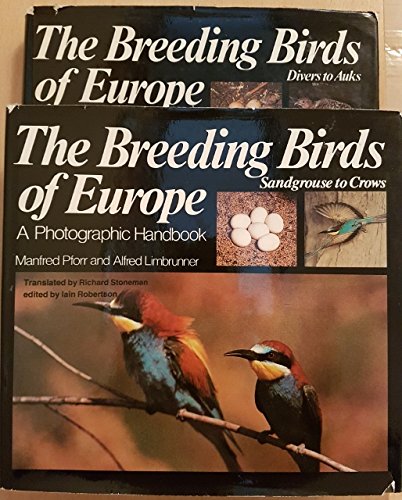 Beispielbild fr Breeding Birds of Europe: Divers to Auks v. 1: A Photographic Handbook zum Verkauf von AwesomeBooks
