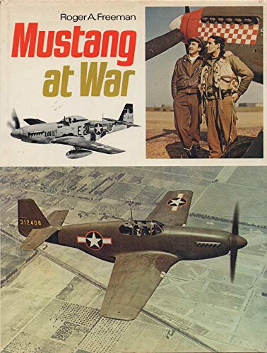 Imagen de archivo de Mustang at war a la venta por Wonder Book