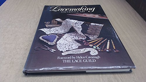 Stock image for Lacemaking: The Gentle Art (Lace Making) for sale by Sarah Zaluckyj