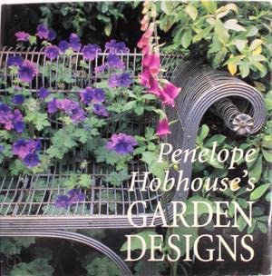 Beispielbild fr Penelope Hobhouse's Garden Designs zum Verkauf von WorldofBooks