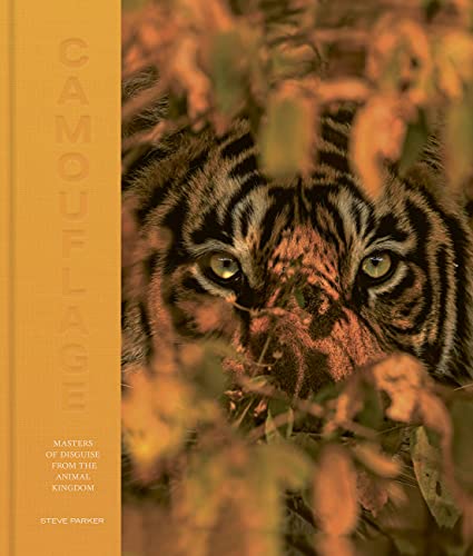 Beispielbild fr Camouflage: 100 Masters of Disguise from the Animal Kingdom zum Verkauf von WorldofBooks