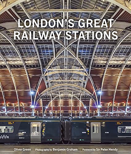 Beispielbild fr London's Great Railway Stations zum Verkauf von PlumCircle