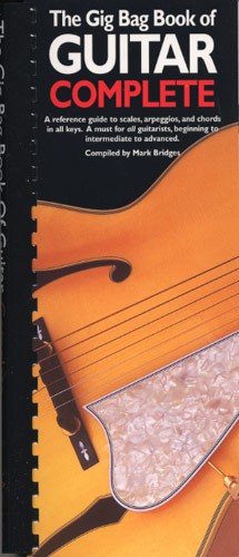 9780711989757: The Gig Bag Guitar Book