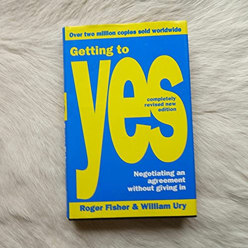 Imagen de archivo de Getting to Yes: Negotiating Agreement without Giving in a la venta por Goldstone Books