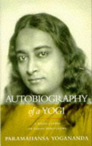 Beispielbild für Autobiography of a Yogi zum Verkauf von WorldofBooks
