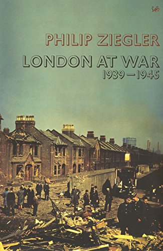 9780712698719: London At War: 1939 - 1945