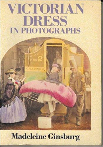 Beispielbild fr Victorian Dress in Photographs zum Verkauf von WorldofBooks