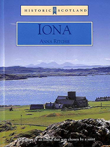 Stock image for Historic Scotland - Iona for sale by Front Cover Books