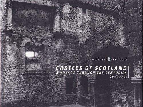 Beispielbild fr Castles of Scotland: A Voyage Through the Centuries (Historic Scotland) zum Verkauf von Half Price Books Inc.