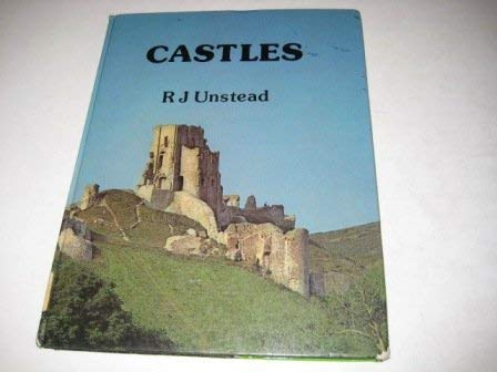 Imagen de archivo de Castles (Junior Reference Books) a la venta por WorldofBooks