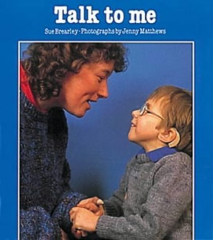 Imagen de archivo de Talk to Me a la venta por Better World Books