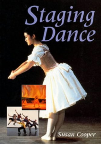 Imagen de archivo de Staging Dance a la venta por Anybook.com