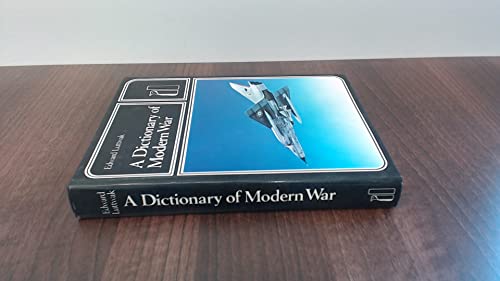 9780713901306: Dictionary of Modern War