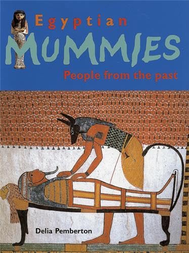Imagen de archivo de Egyptian mummies (INTRODUCTORY GU) a la venta por K Books Ltd ABA ILAB