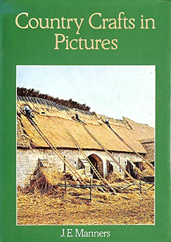 9780715371473: Country Crafts in Pictures