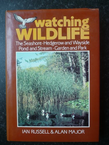 Imagen de archivo de Watching wildlife a la venta por WorldofBooks