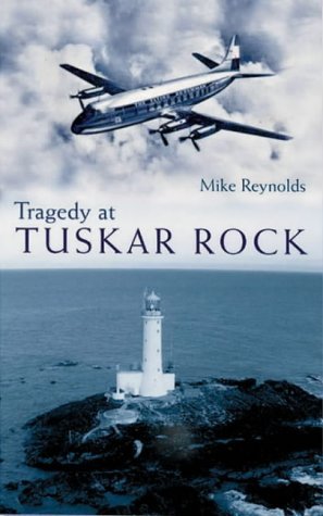 9780717136193: Tragedy at Tuskar Rock