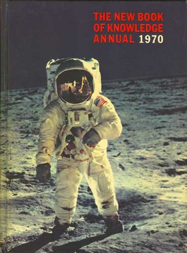 Stock image for New Book Knowledge Annual 1970 for sale by ThriftBooks-Atlanta