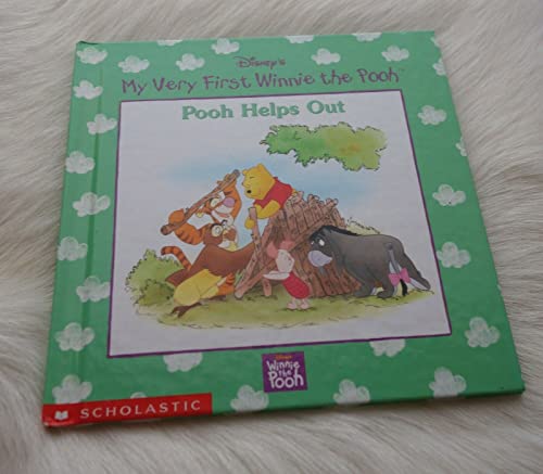 Beispielbild fr Disney's My Very First Winnie the Pooh; Pooh Helps Out zum Verkauf von Wonder Book