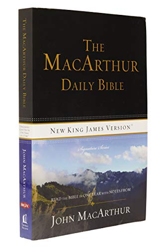 Stock image for NKJV, The MacArthur Daily Bible, Paperback: Read Through the Bible in One Year, with Notes from John MacArthur for sale by Seattle Goodwill