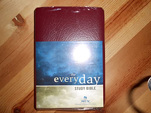 Beispielbild fr The Everyday Study Bible: New Century Version/Leatherflex/Black/Velva-Goldpage Edges zum Verkauf von Schindler-Graf Booksellers