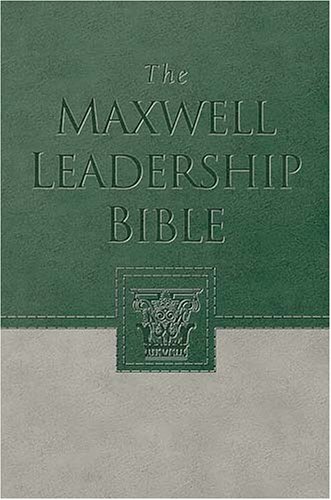 9780718013455: The Maxwell Leadership Bible