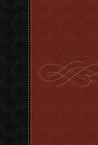 Holy Bible: New King James Version Personal Size Giant Print (9780718024703) by Thomas Nelson Publishers