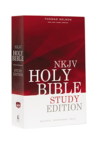 Beispielbild fr NKJV, Outreach Bible, Study Edition, Paperback: Holy Bible, New King James Version zum Verkauf von BooksRun