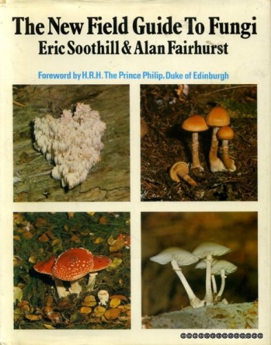 Beispielbild fr New Field Guide to Fungi zum Verkauf von Aynam Book Disposals (ABD)