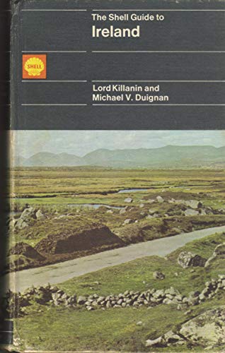 Imagen de archivo de The Shell Guide to Ireland a la venta por Goldstone Books