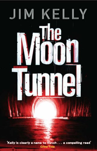 Beispielbild fr The Moon Tunnel zum Verkauf von Better World Books