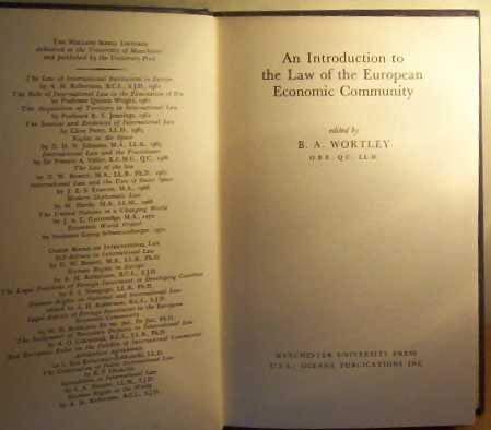 Beispielbild fr An Introduction to the Law of the European Economic Community zum Verkauf von Zubal-Books, Since 1961