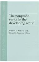 9780719053863: The Nonprofit Sector in the Developing World: A Comparative Analysis