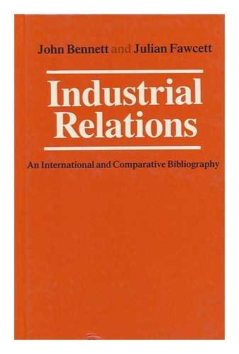 Imagen de archivo de Industrial Relations: An International and Comparative Bibliography a la venta por AwesomeBooks