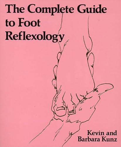 9780722509098: The Complete Guide to Foot Reflexology