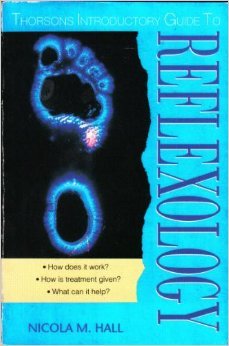 Imagen de archivo de Thorson's Introductory Guide to Reflexology a la venta por WorldofBooks