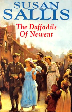 Beispielbild fr The Daffodils of Newent: 2 (Rising family saga) zum Verkauf von WorldofBooks