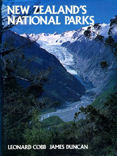 Imagen de archivo de New Zealand's national parks a la venta por Gulf Coast Books