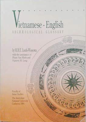 Beispielbild fr Vietnamese-English Archaeological Glossary zum Verkauf von Powell's Bookstores Chicago, ABAA