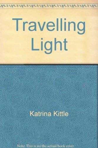 9780733612381: Travelling Light