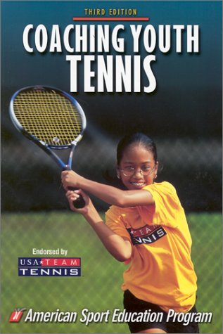 9780736037938: Coaching Youth Tennis