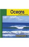 Imagen de archivo de Oceans a la venta por Better World Books