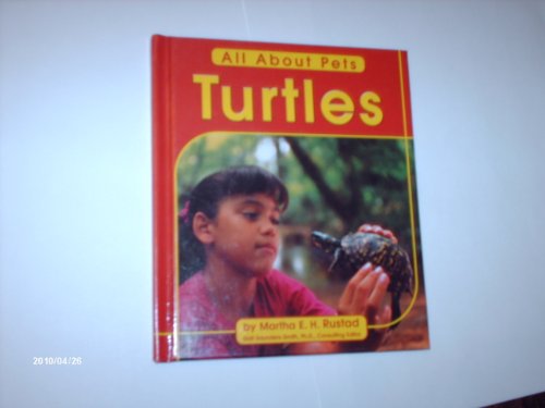 Imagen de archivo de Turtles (Pebble Books) a la venta por Books of the Smoky Mountains