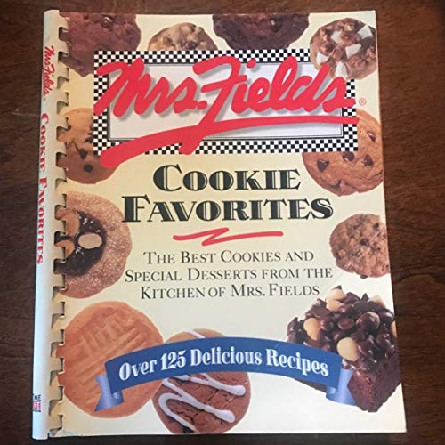 Imagen de archivo de Mrs. Fields Cookie Favorites a la venta por Gulf Coast Books