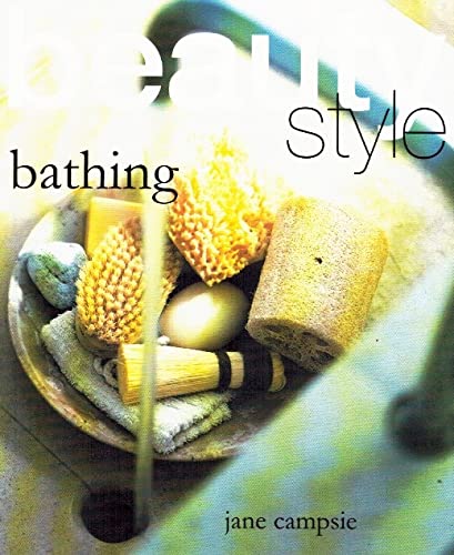 Imagen de archivo de Marie Claire Style Bathing a la venta por Wonder Book