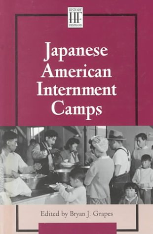 Beispielbild fr Japanese-American Internment Camps zum Verkauf von Better World Books